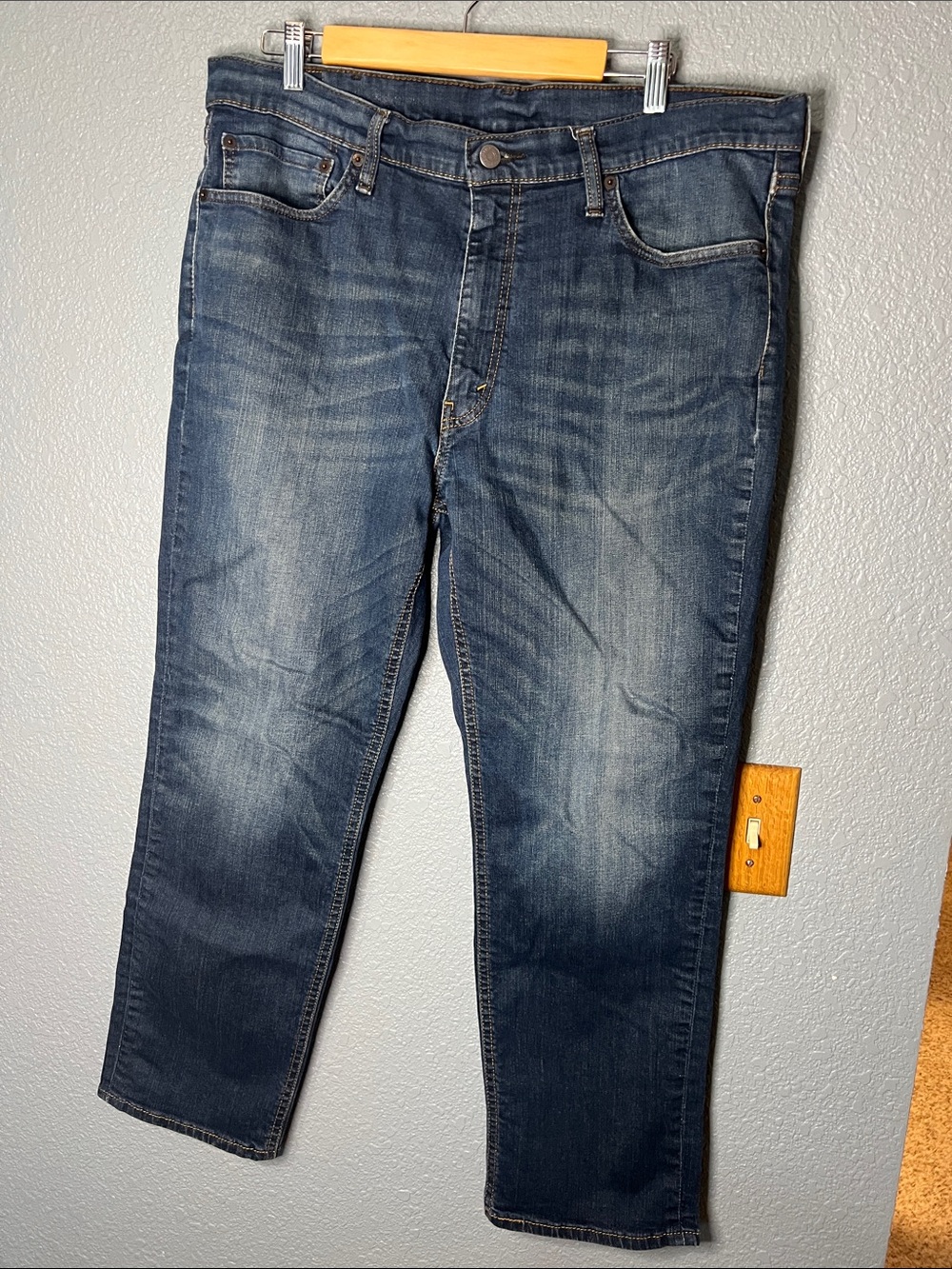 Levi's 541 Men's Jeans Blue 38x30 Dark Wash Denim 5-Pocket Cotton Blend